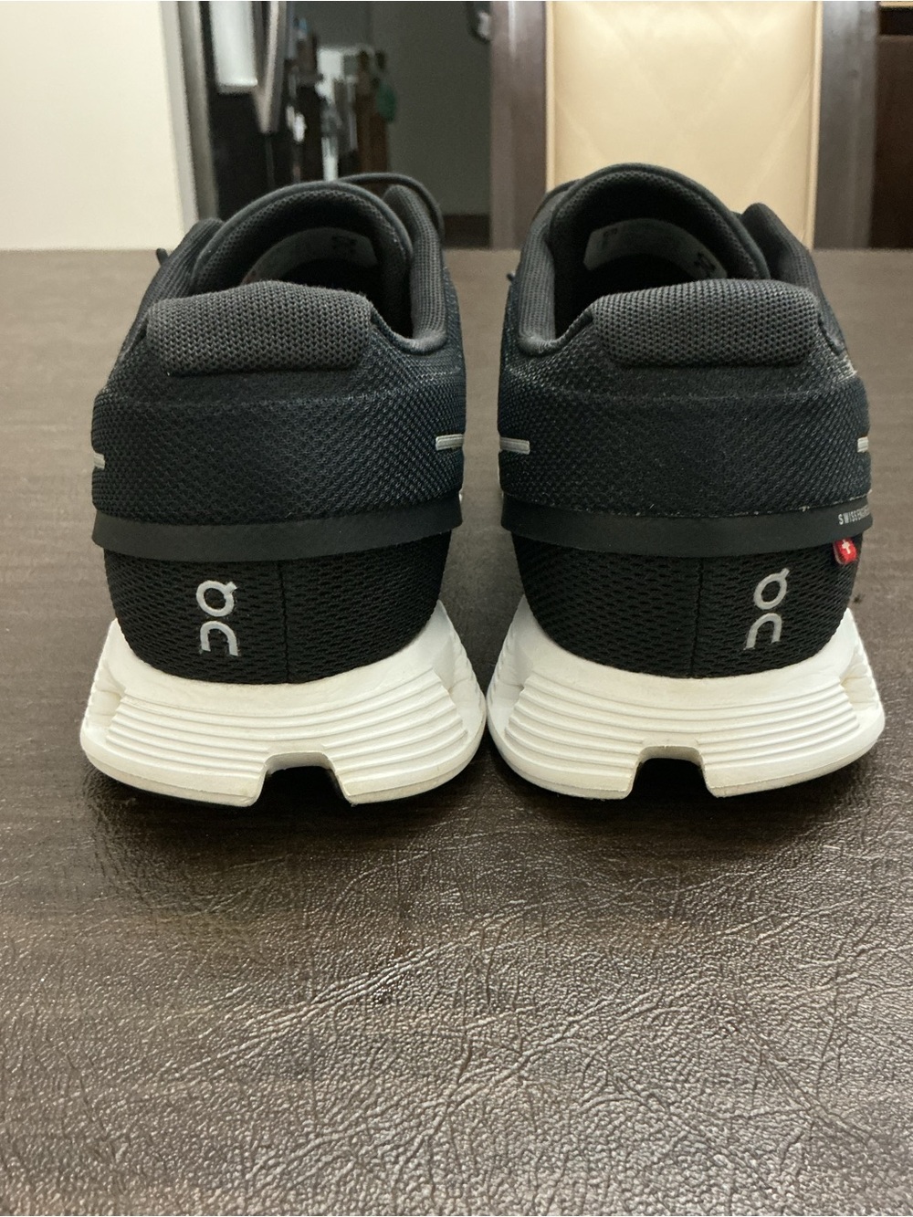 ON RUNNING CLOUD 5 MENS RUNNING SNEAKERS SIZE 9 59.98919 - Picture 4 of 11